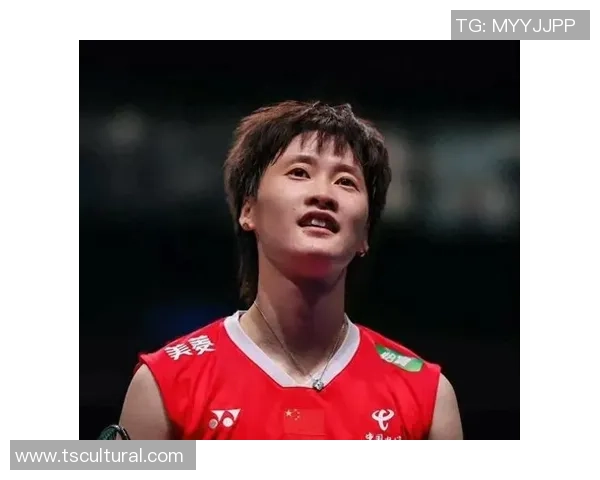 上海羽毛球队在世锦赛积分榜上以71分稳居第一名展现强劲实力