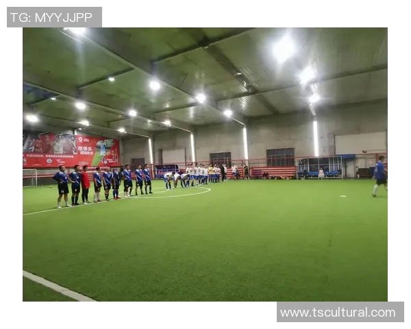 小孩们与足球明星亲密接触感受梦想的力量与激情 小孩们与足球明星亲密接触感受梦想的力量与激情