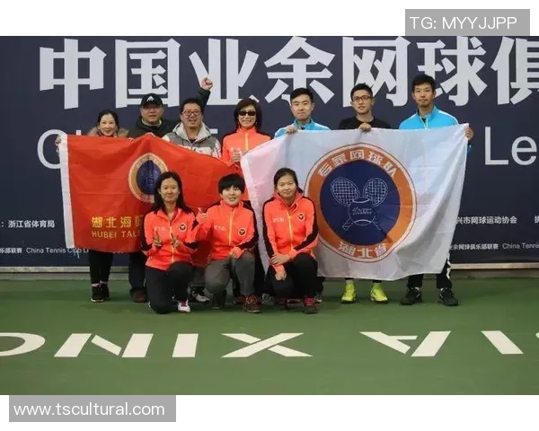 重庆网球队与武汉网球队赛后技术分析与战术复盘探讨 重庆网球队与武汉网球队赛后技术分析与战术复盘探讨
