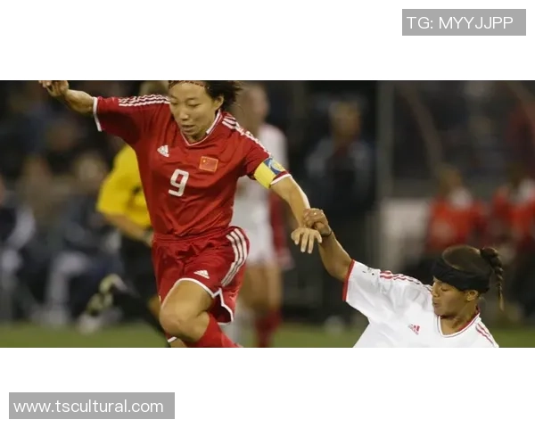 身高仅160厘米却闪耀绿茵场的足球明星们的传奇故事